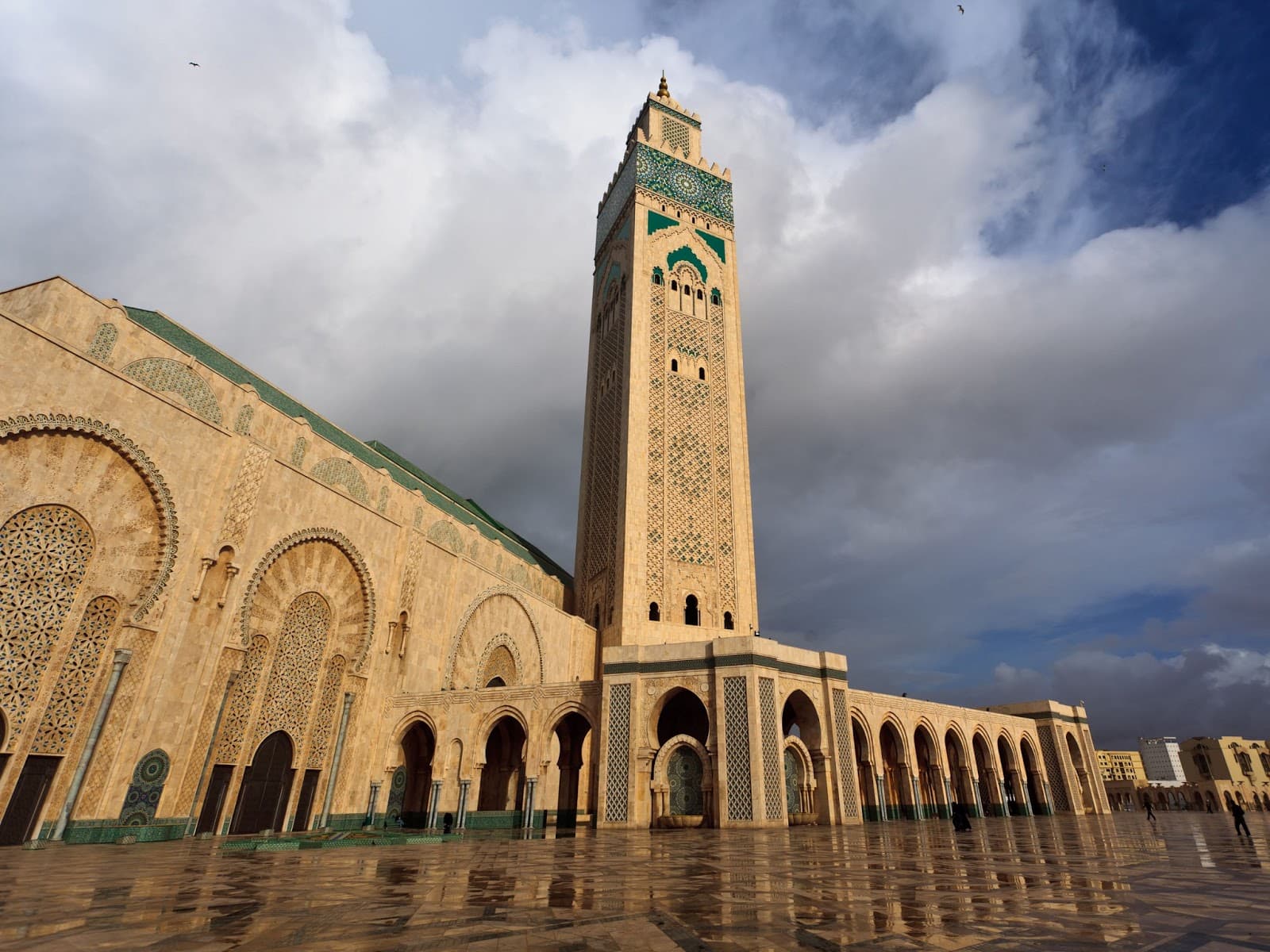 Is Casablanca worth a stop?