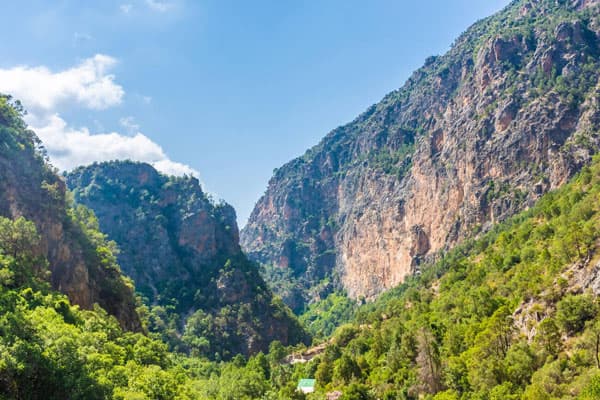9 Days from Fes: Chefchaouen, Imperial Cities & the Sahara